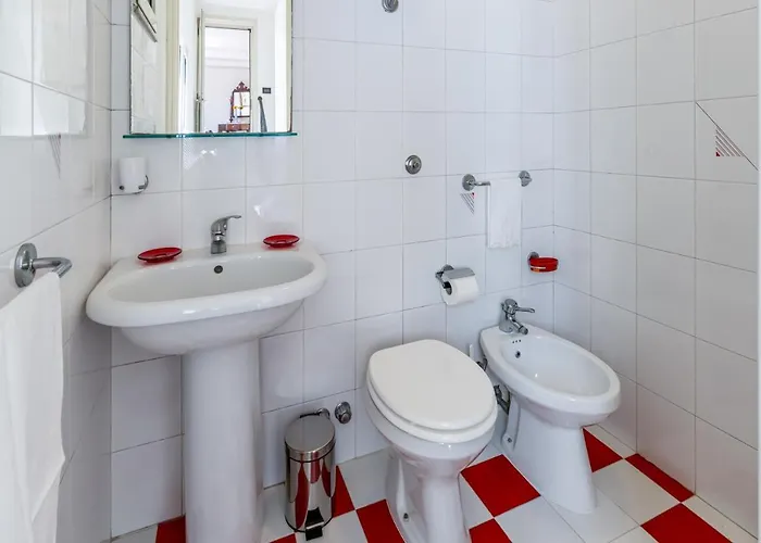 Guesthost - Centro Exclusive Apartamento *